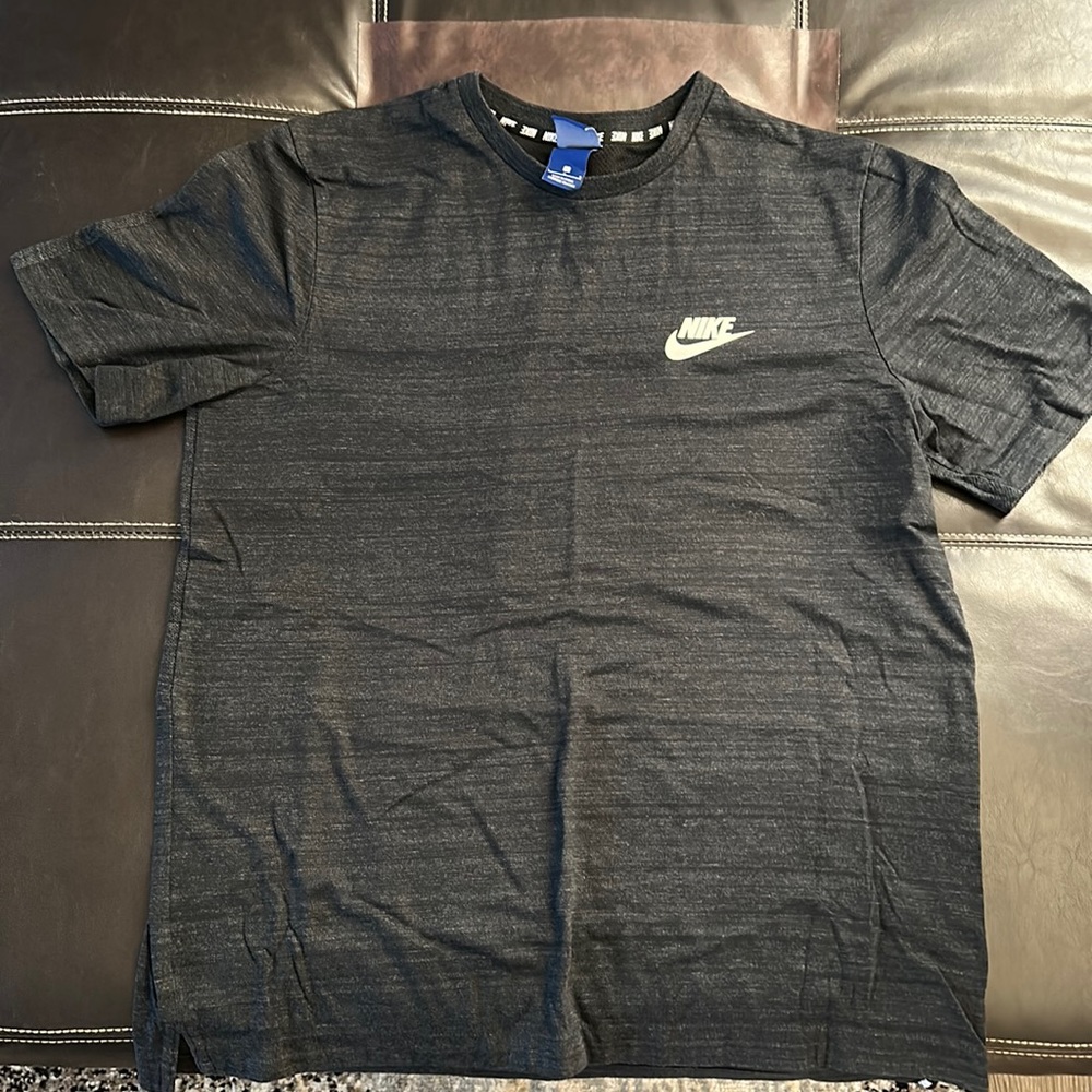Nike casual tee